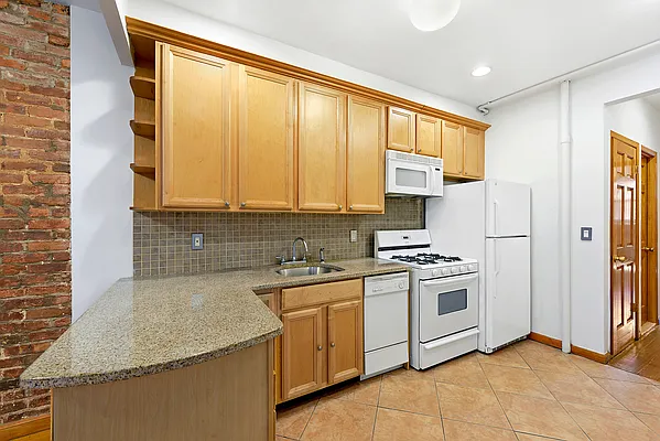 Rented by Brown Harris Stevens | media 30