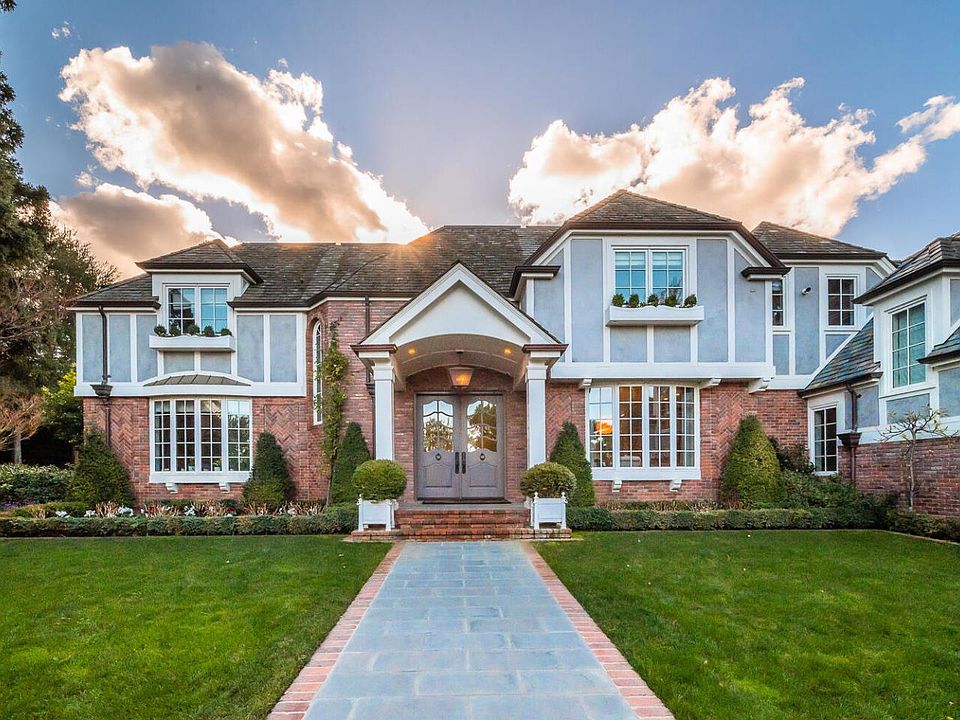 1st image of 25500 Burke Ln