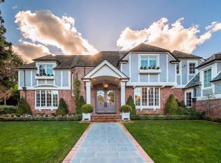 25500 Burke Ln, Los Altos Hills, CA 94022