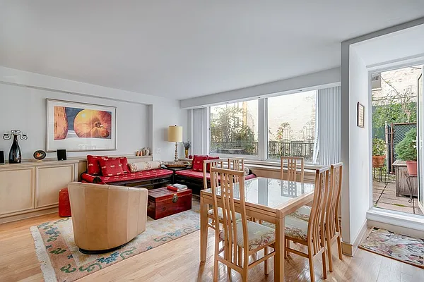 Sold by Loftey LLC | media 1