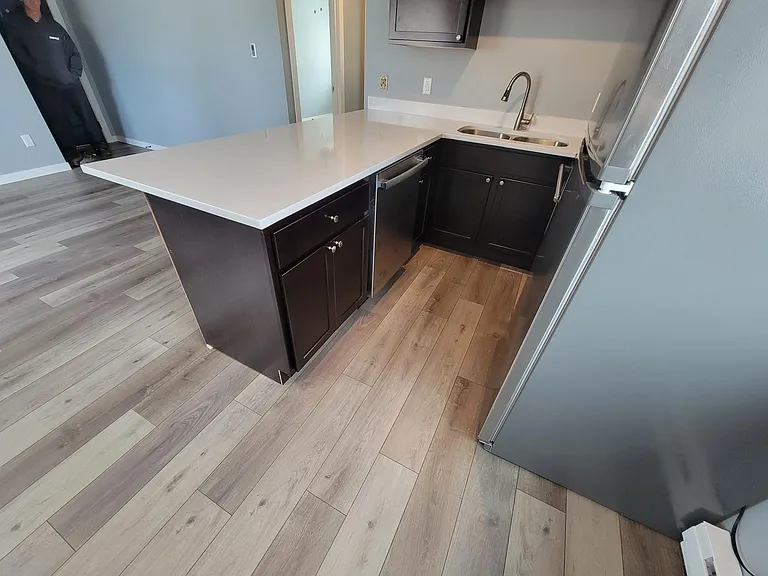905 State St #1 — Photo 4