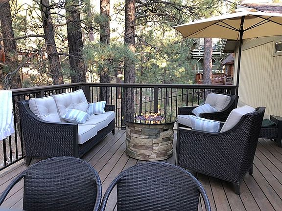 2nd image of 470 Ashwood Dr