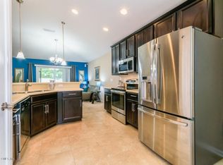 5749 Round Table Rd, Jacksonville, FL 32254