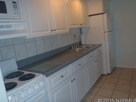 5th image of 3700 S Atlantic Ave APT 302