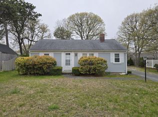 5 Regan Rd, West Dennis, MA 02670