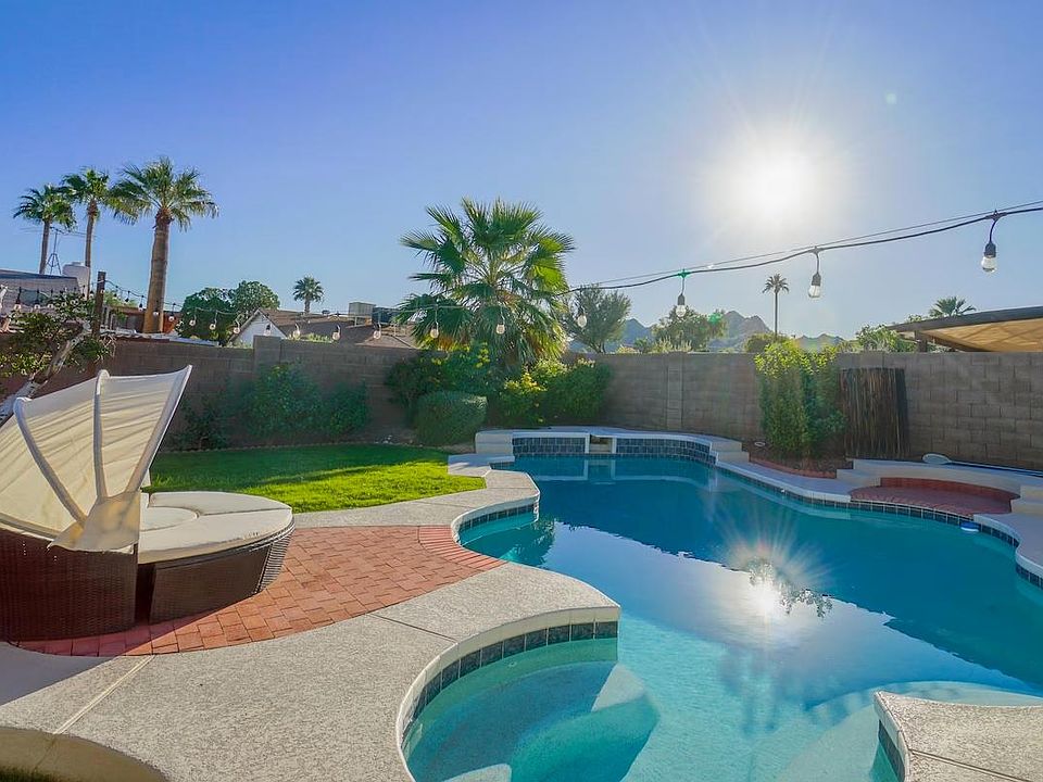 1st image of 2619 E Sahuaro Dr