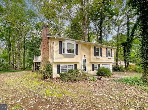 29881 Daniel Ct, Mechanicsville, MD 20659