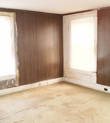 2nd image of 1231 California Ave