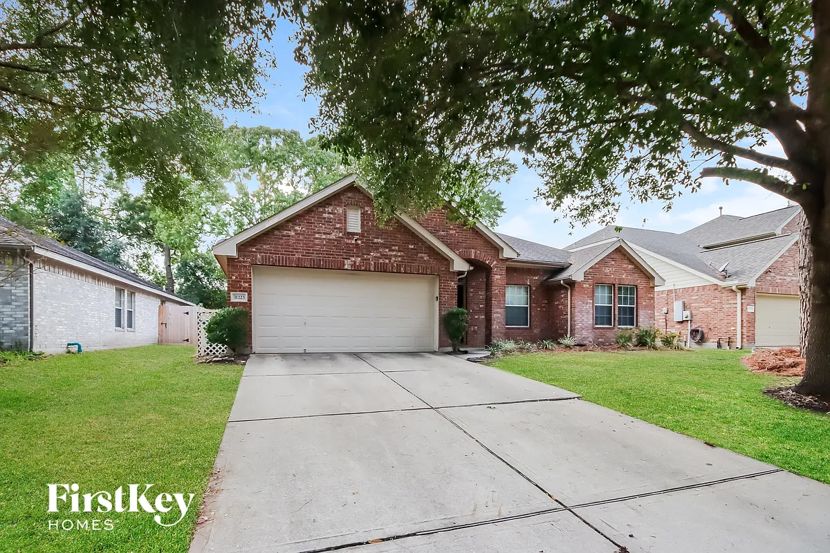Building Photo - 31223 Rainwood Park Ln