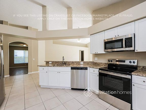 5th image of 1219 Timber Trace Dr
