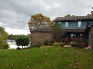 416 Wessex Rd, Valparaiso, IN 46385