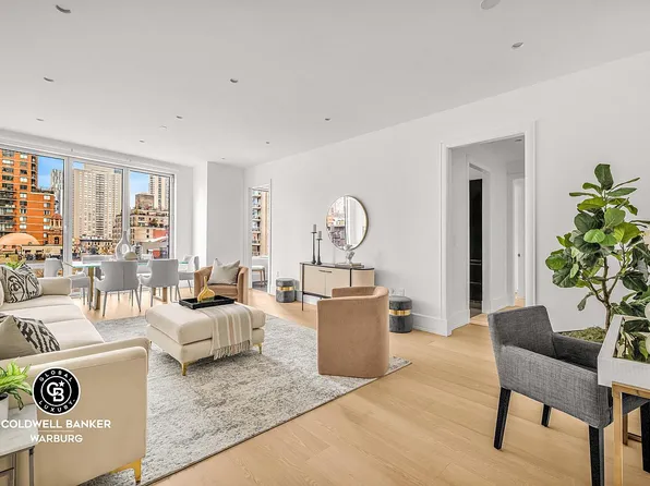 255 E 74th St APT 6C, New York, NY 10021