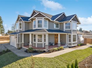 8400 39th Pl NE, Marysville, WA