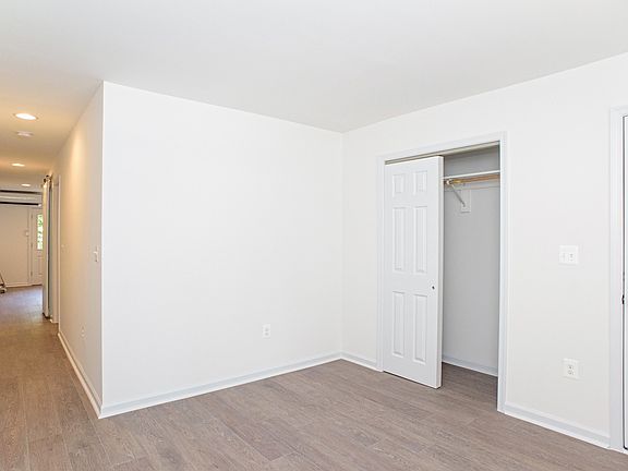 3rd image of 19-29 Lafayette Ave #27A