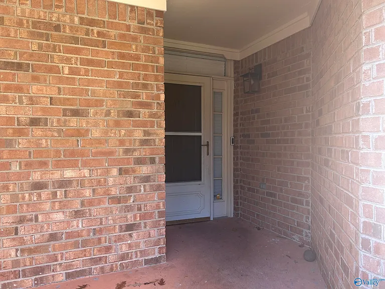 2012 Fairway Hills Dr #2012 — Photo 3