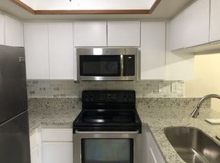 8977 SW 123rd Ct APT 204, Miami, FL 33186
