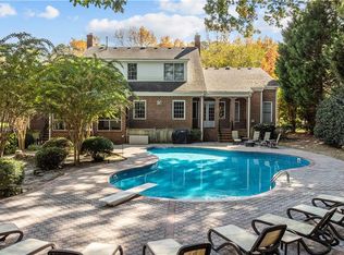 1097 Caton Dr, Virginia Beach, VA 23454