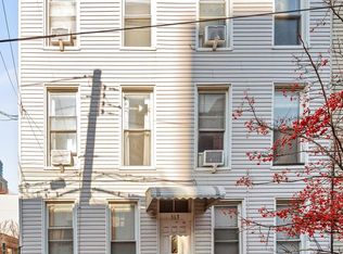 513 51st Ave, Long Island City, NY 11101