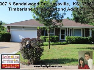 307 N Sandalwood Dr, Haysville, KS 67060