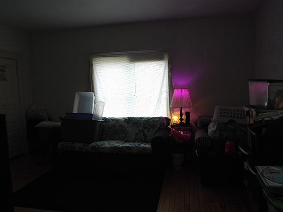 5th image of 106/108/110 E 2nd St