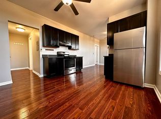 3235 S Racine, Chicago, IL 60608