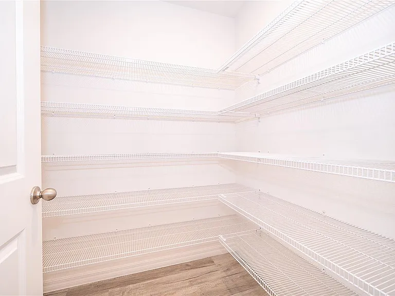 5261 Luisa Ct — Photo 9