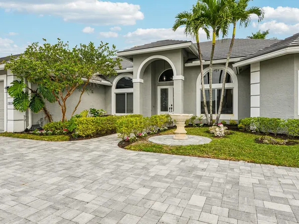 1919 S Club Drive, Wellington, FL 33414