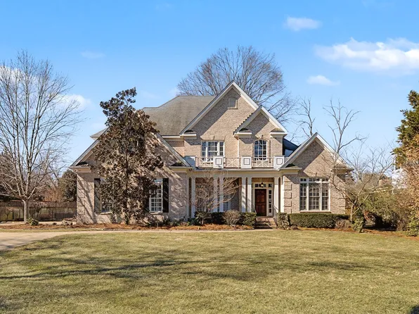 217 Page Rd, Nashville, TN 37205