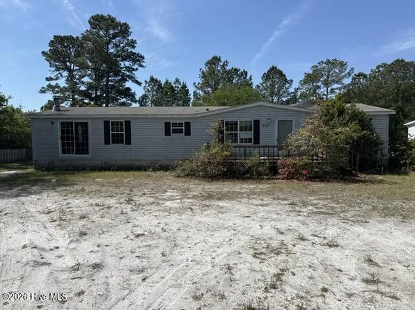 200 Watts Landing Road, Hampstead, NC 28443