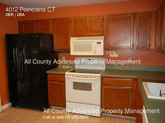 3rd image of 4012 Poinciana Ct