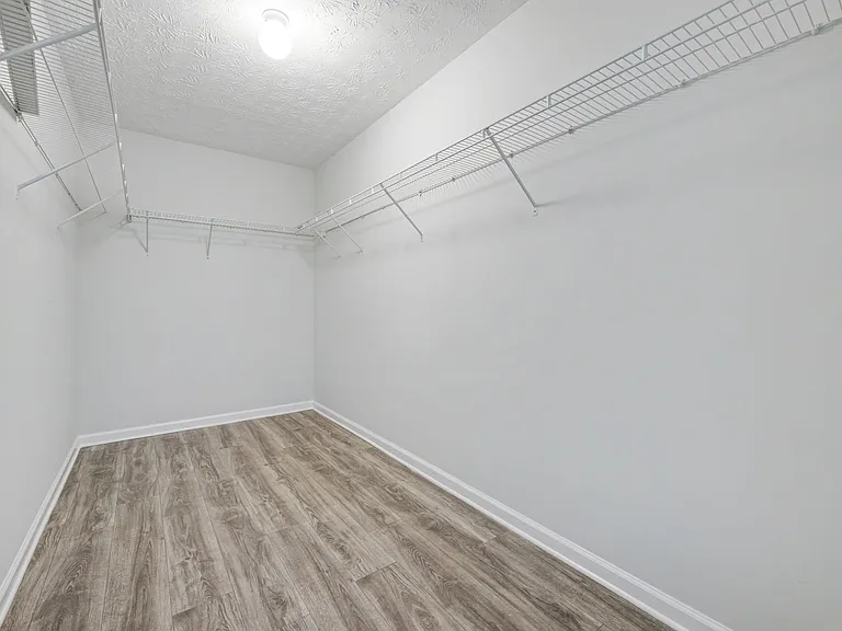 290 Clairidge Ln — Photo 26
