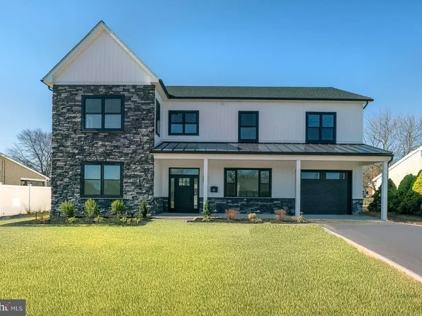 41 Church Rd, Plymouth Meeting, PA 19462