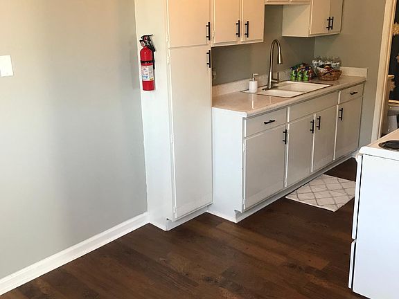4th image of 6511 S New Braunfels Ave #4