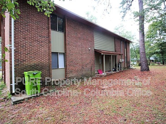 4th image of 1682 Horseshoe Dr #D