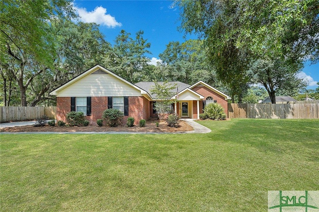 口コミ・レビュー評価が高いおすすめ人気商品の通販 Guyton, Dr, Oak Golden 112 GA Zillow | 31312 その他