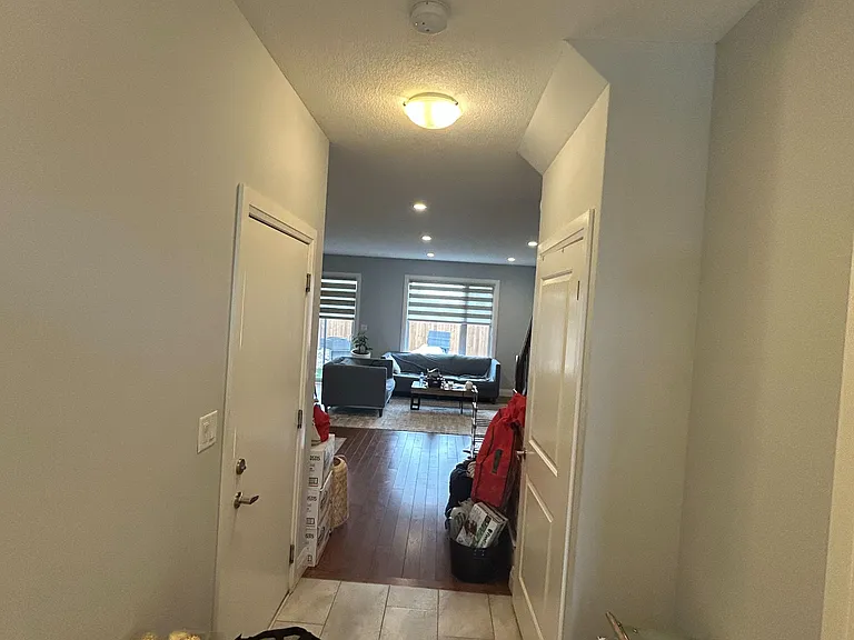751 Freeport St — Photo 3