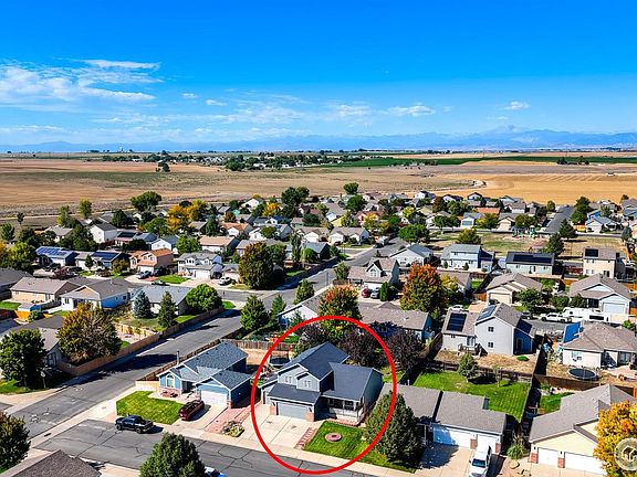 3rd image of 1409 S Dusk Dr