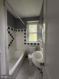 6621 Blakemore St #D — Photo 9