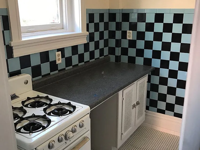 24 E Madison St — Photo 25