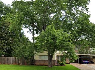 808 Country Club Rd, Sylacauga, AL 35150