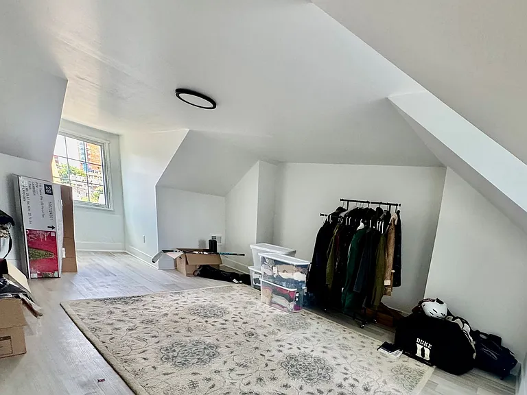227 Ella St — Photo 24