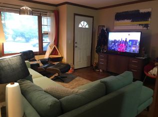 2505 W 9th St, Lawrence, KS 66049