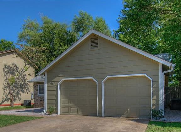 5th image of 9707 Meadowheath Dr