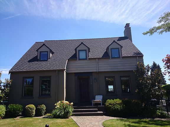 2nd image of 2946 Fuhrman Ave E