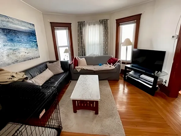 1049 Broadway #1, Somerville, MA 02144