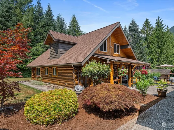 181 Hanstad Creek Road, Morton, WA 98356