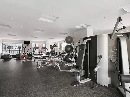 Rented by Living New York | media 13