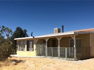 898 Delgada Ave, Yucca Valley, CA 92284