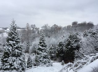 1369 Fox Ridge Ct, Arnold, MO 63010