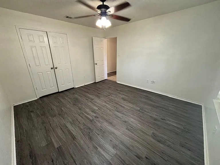 12713 Lost Prairie Dr — Photo 2
